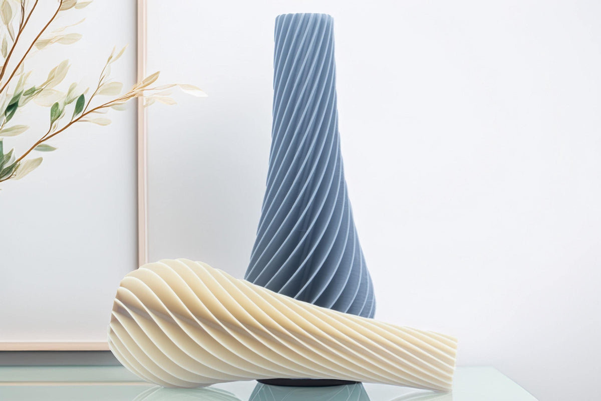 Moderne Vase, Wellen-Design, dekorative Blumenvase, minimalistische Skulptur, Geschenkidee, skandinavischer Wohnstil, elegante Deko